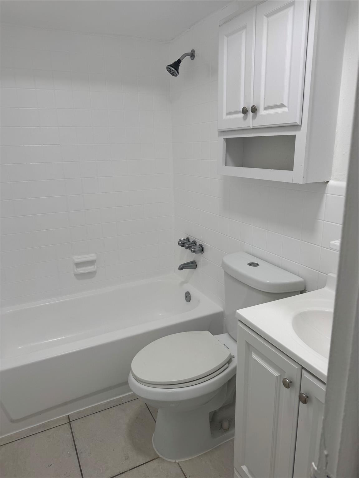 Windsor Court Condo - Residential Lease