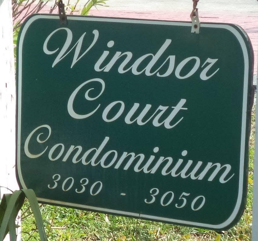 Lovely spacious 2 Bed, 1 Bath. Centrally located near expressway, beaches, downtown Fort Lauderdale and blocks from Wilton Drive entertainment district. Updated kitchen, stainless steel appliances, freshly painted, heated swimming pool and onsite laundry facilities. Walk out the front door to a tropical courtyard or start up your grill in you back private patio. Either way you will love living here!