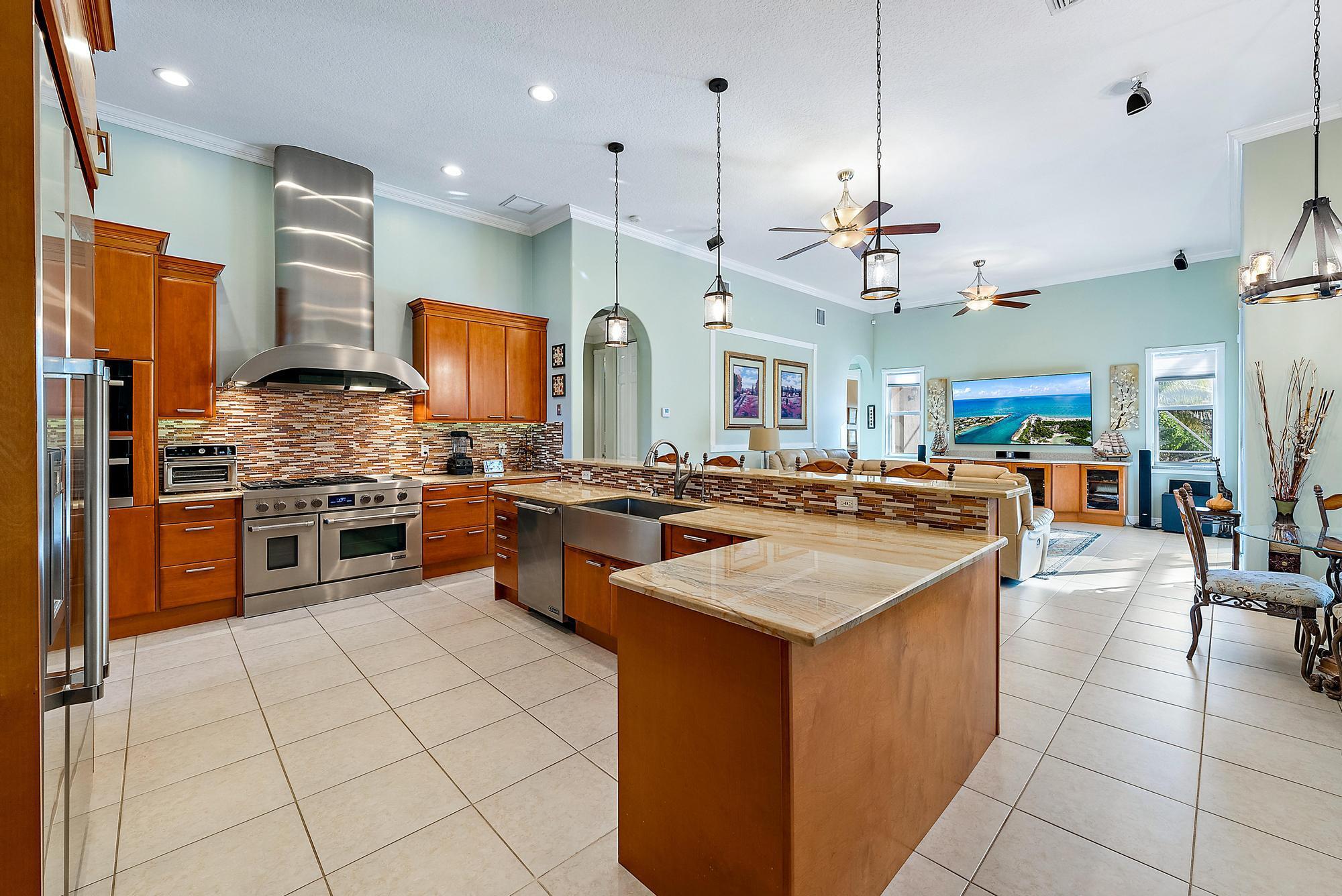 View photos, virtual tours, details... 7802 130th Avenue N