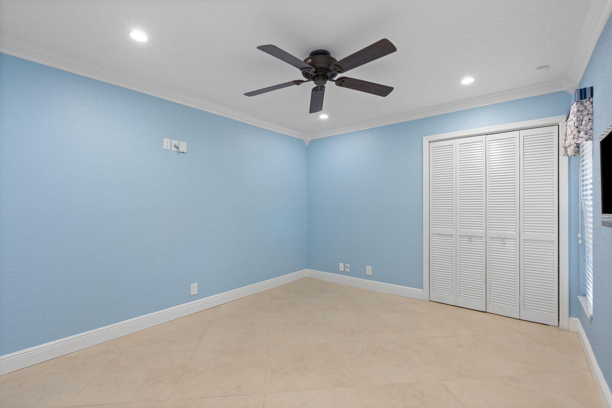 CYPRESS GLEN - Residential