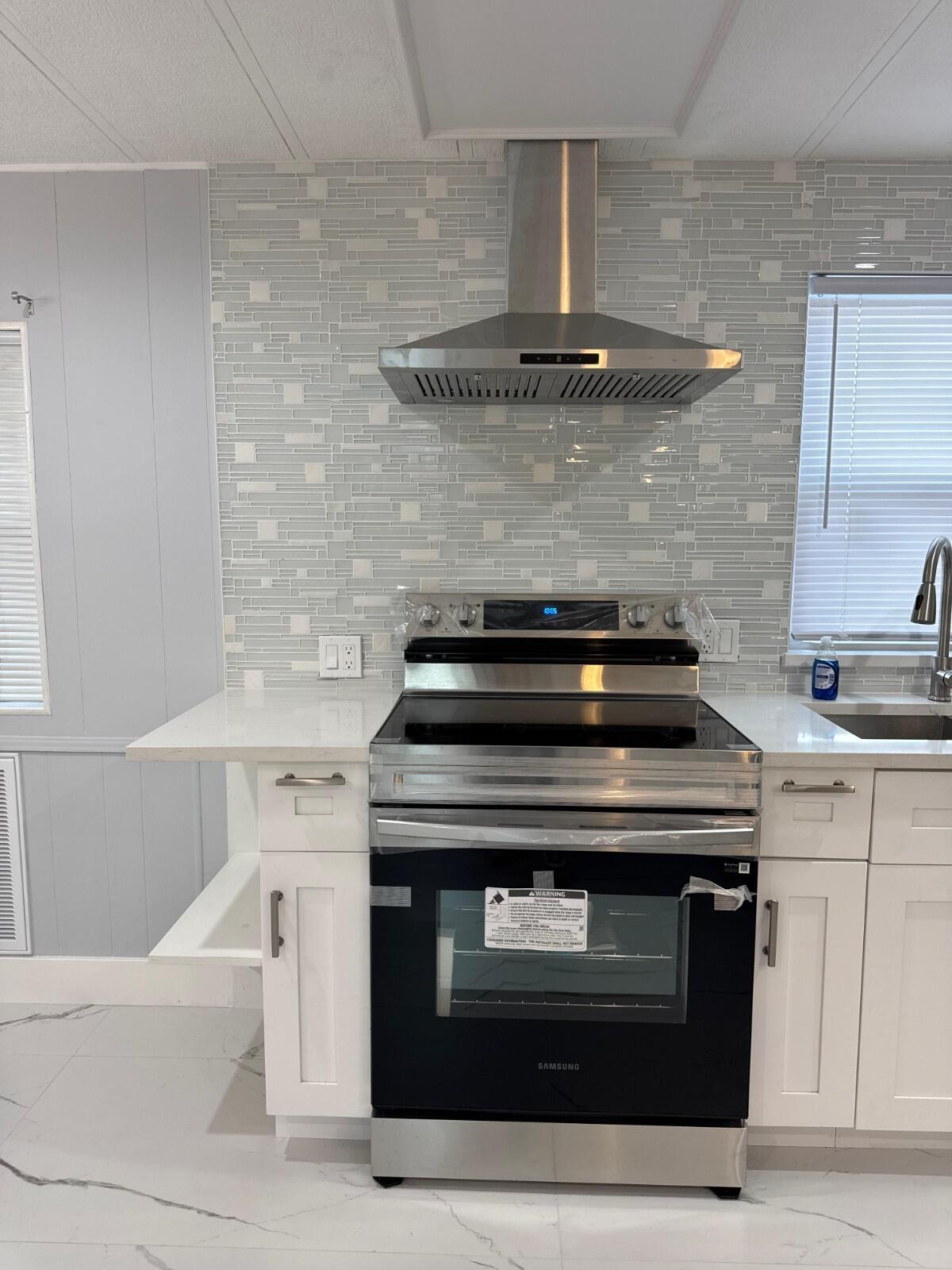 Sand and sea - Residential