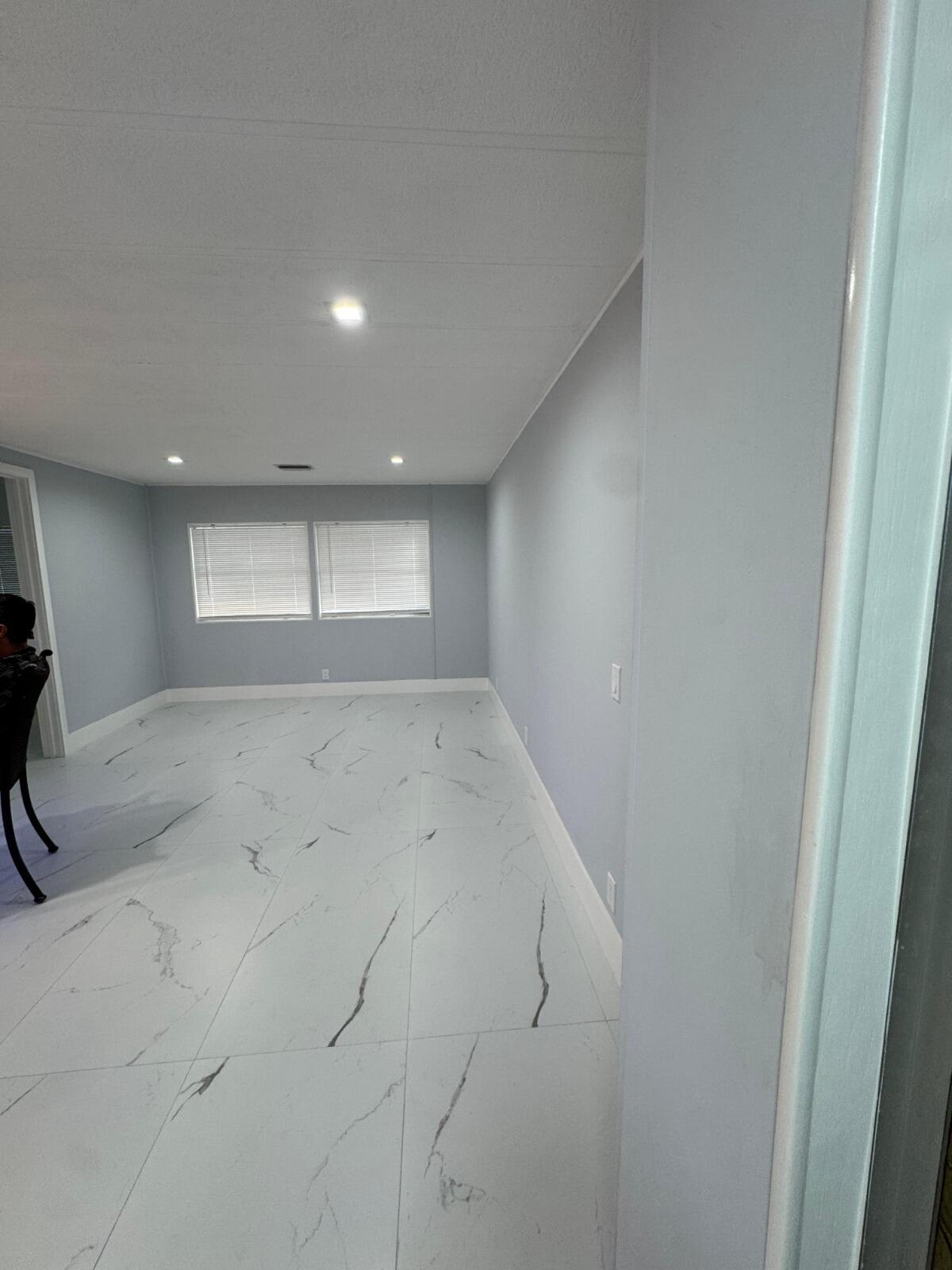 Sand and sea - Residential