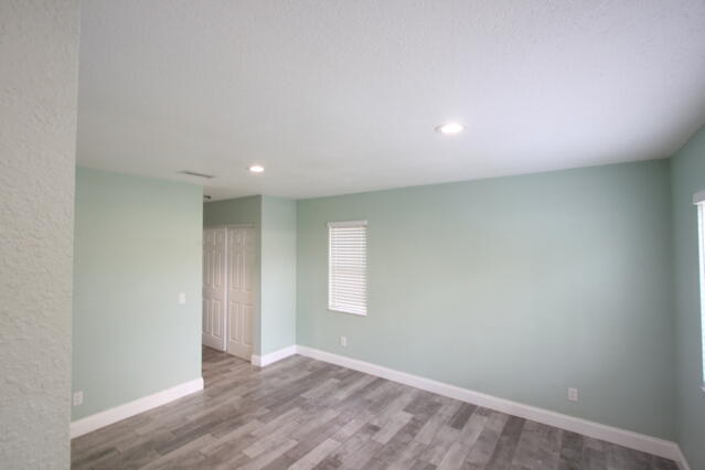 1141 Goldenrod Road 1143