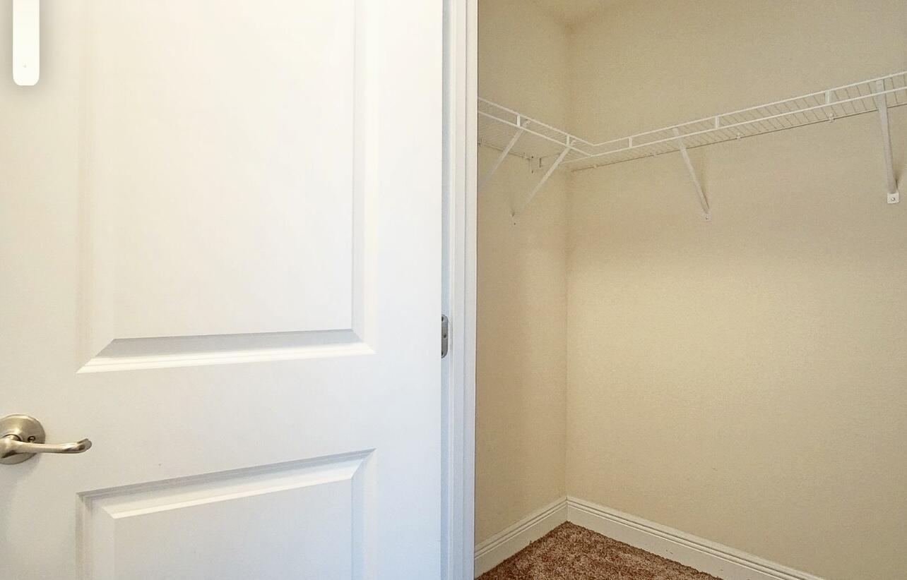 PORT ST LUCIE SECTION 46 1ST REPLAT - Residential Lease