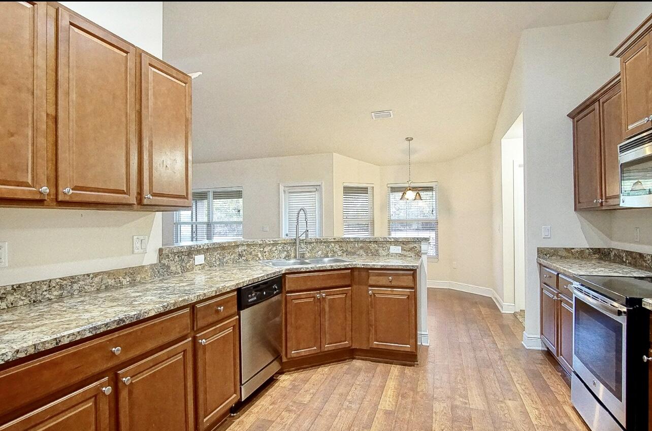 PORT ST LUCIE SECTION 46 1ST REPLAT - Residential Lease