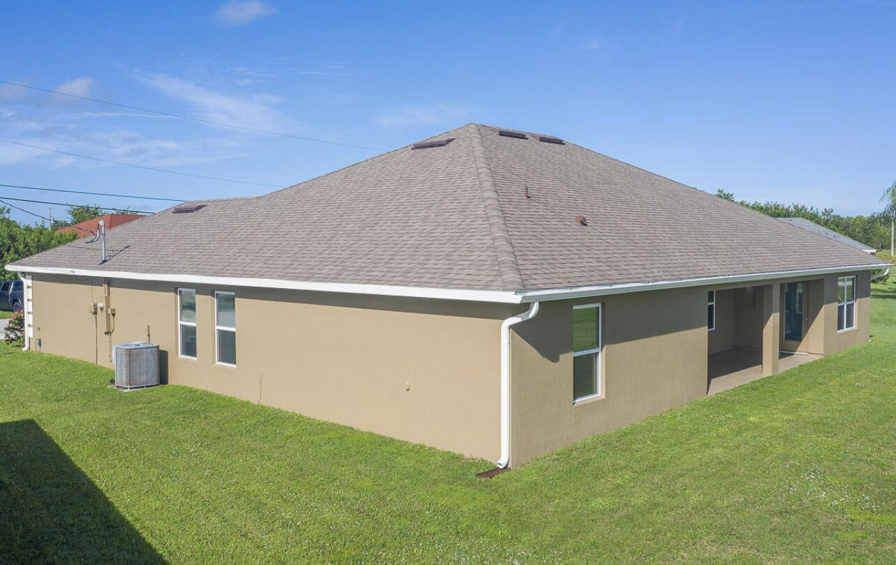 PORT ST LUCIE SECTION 46 1ST REPLAT - Residential Lease