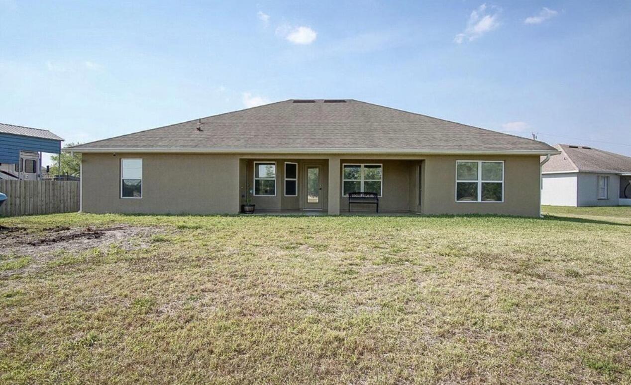 PORT ST LUCIE SECTION 46 1ST REPLAT - Residential Lease