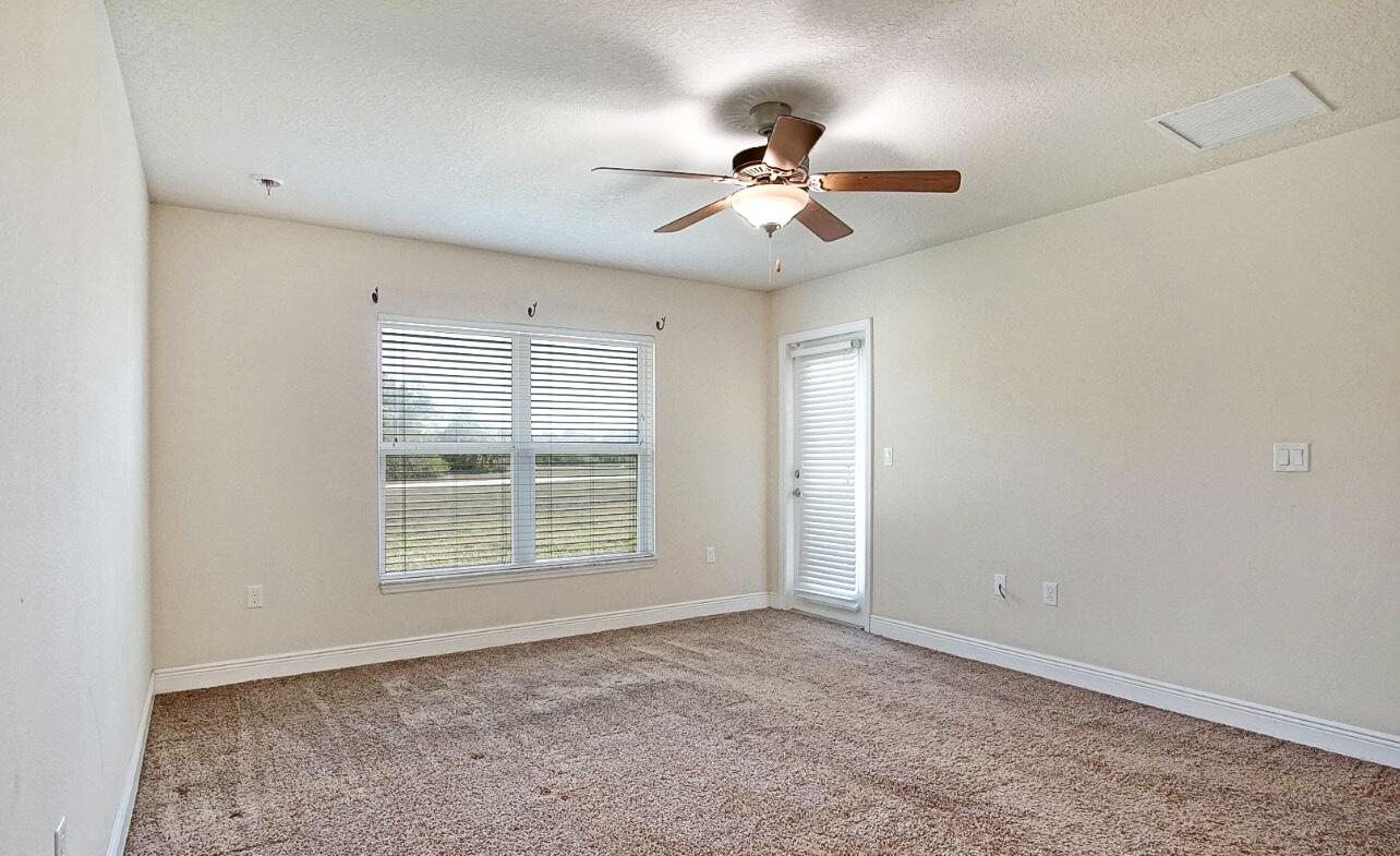 PORT ST LUCIE SECTION 46 1ST REPLAT - Residential Lease