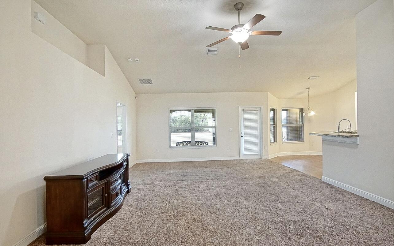 PORT ST LUCIE SECTION 46 1ST REPLAT - Residential Lease