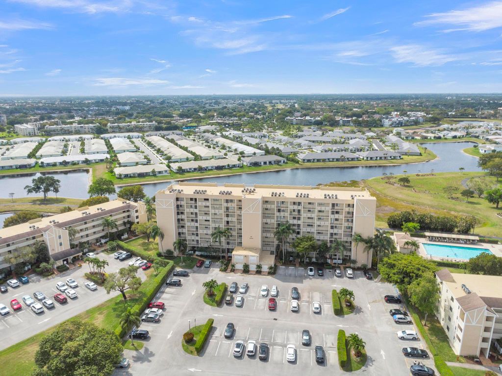 Photo of 7240 Huntington Lane, Delray Beach, FL 33446 (MLS # B26005082)