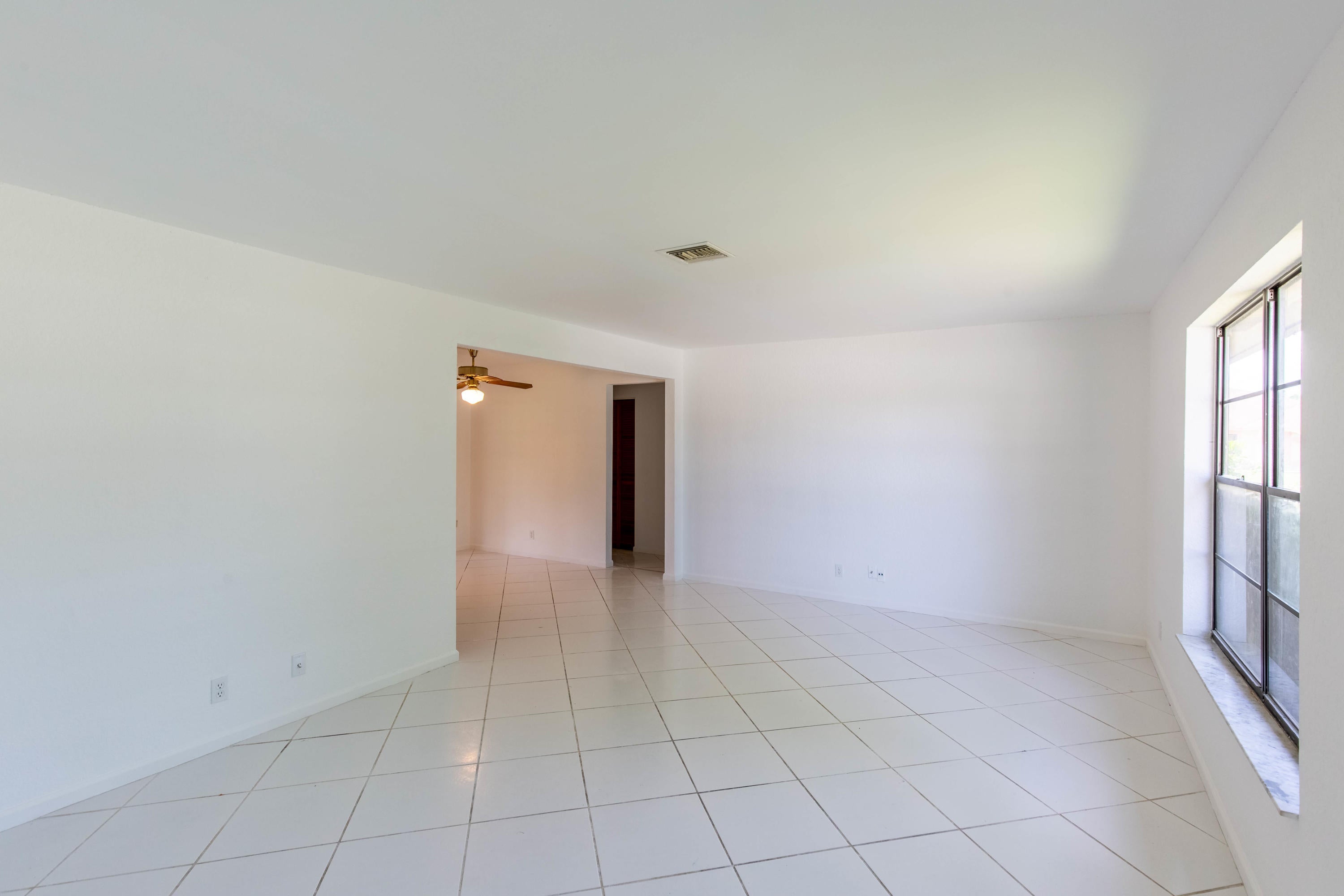 Properties 815 Peppertree Court