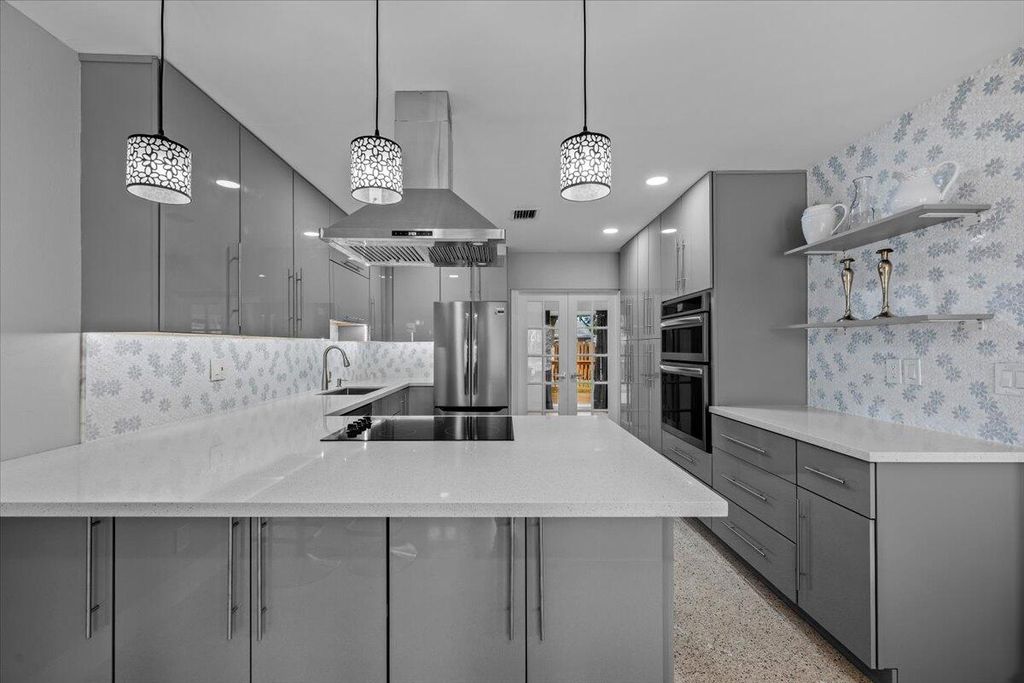 Photo of 1004 Stillwater Drive, Jupiter, FL 33458 (MLS # R11163118)