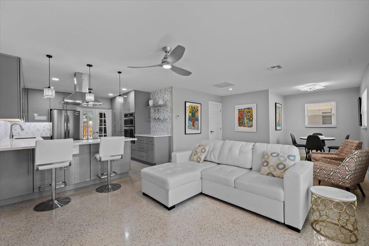 1004 Stillwater Drive