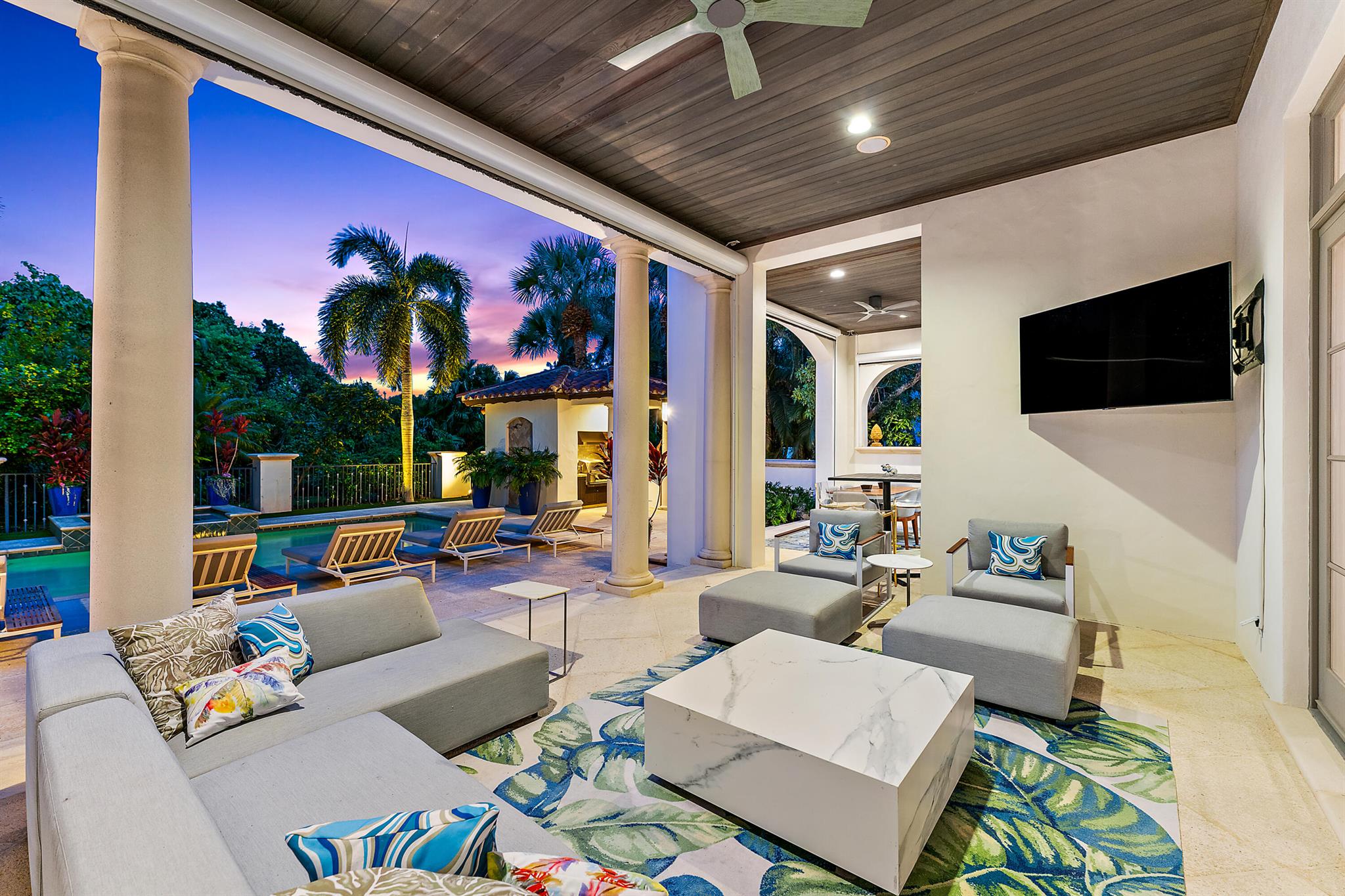 RITZ CARLTON GOLF CLUB & - Residential