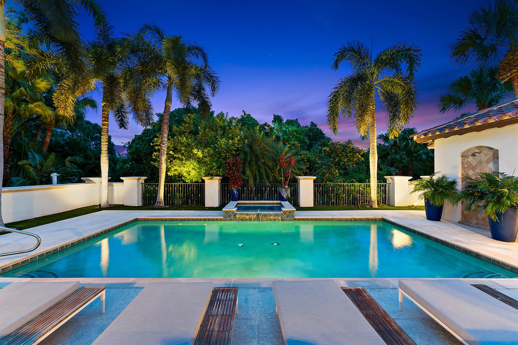 RITZ CARLTON GOLF CLUB & - Residential