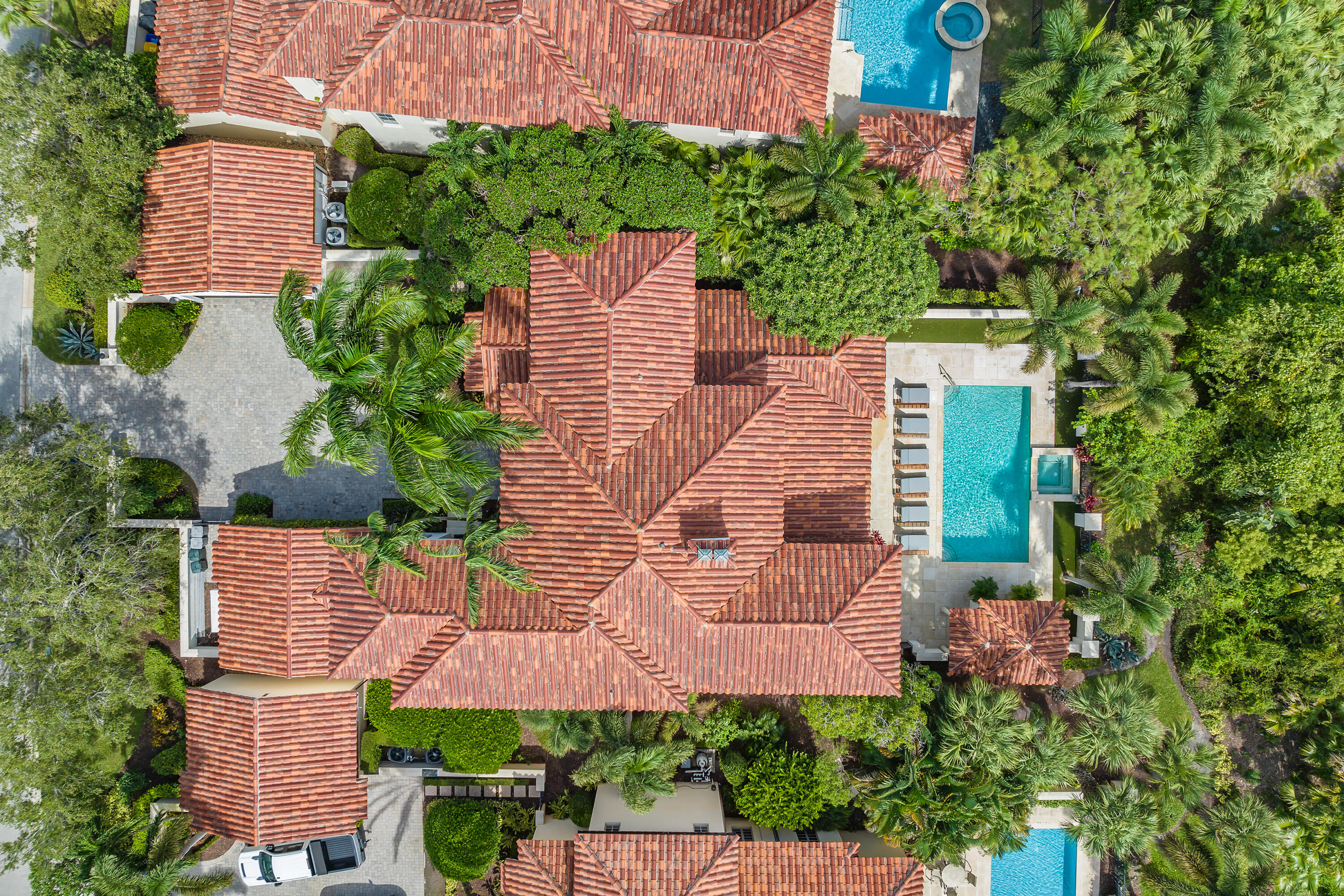 RITZ CARLTON GOLF CLUB & SPA POD B - Residential