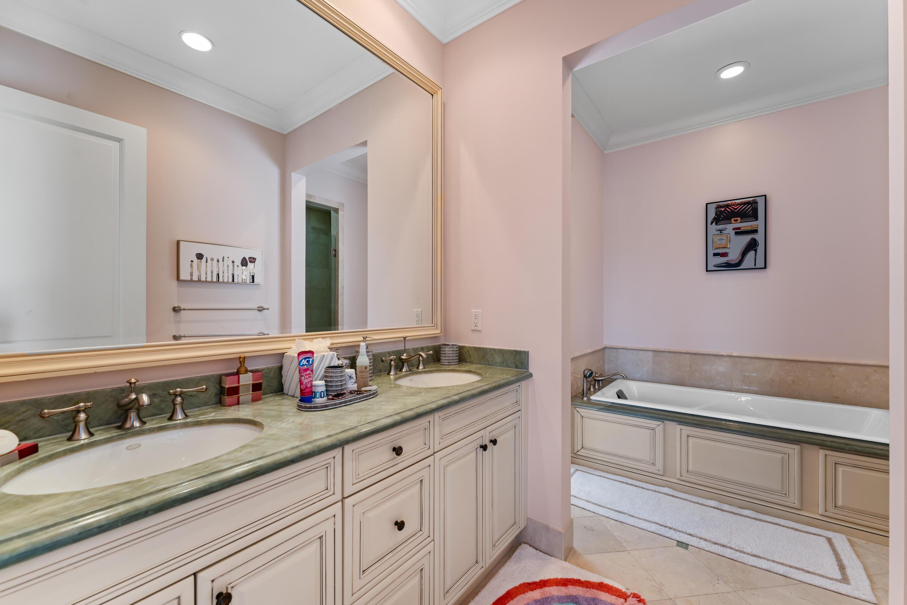 RITZ CARLTON GOLF CLUB & SPA POD B - Residential