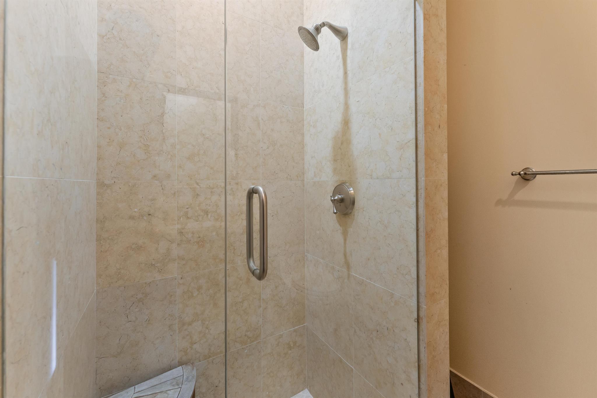 RITZ CARLTON GOLF CLUB & - Residential