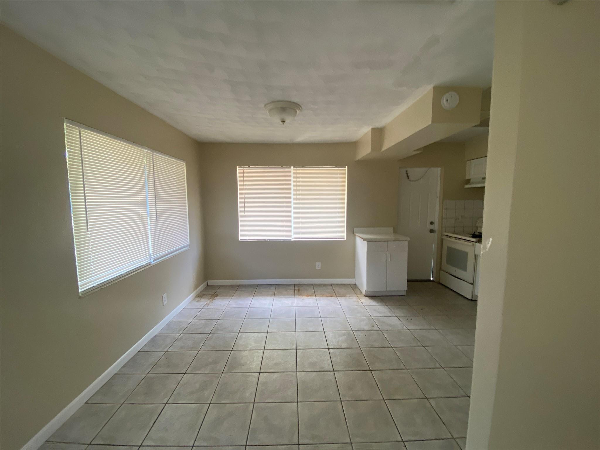 Progresso 2-18 D - Residential Income