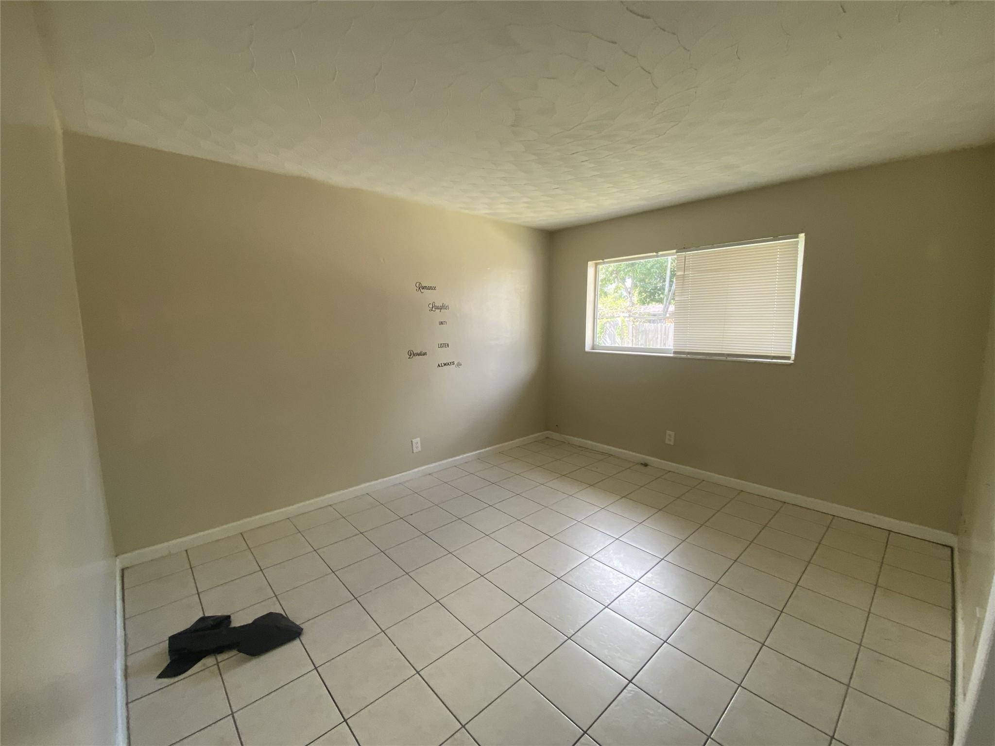 Progresso 2-18 D - Residential Income