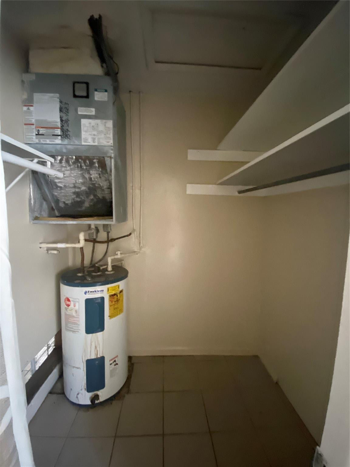 Progresso 2-18 D - Residential Income