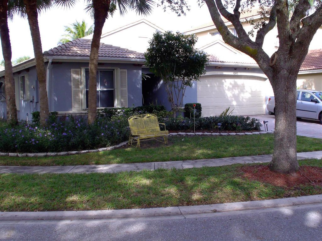 Photo of 4342 Onega Circle, West Palm Beach, FL 33409 (MLS # R11136578)