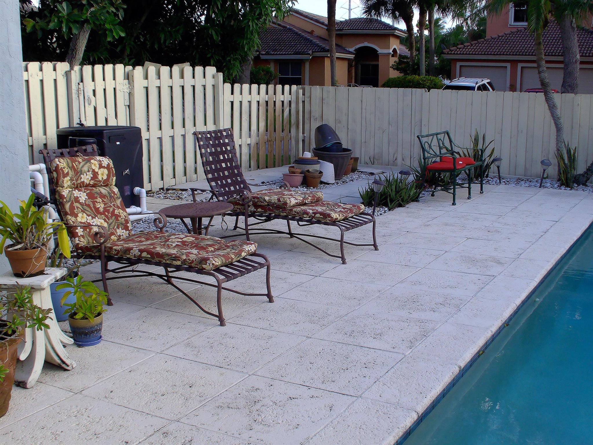 BRIGER PARS B, E AND F - Residential