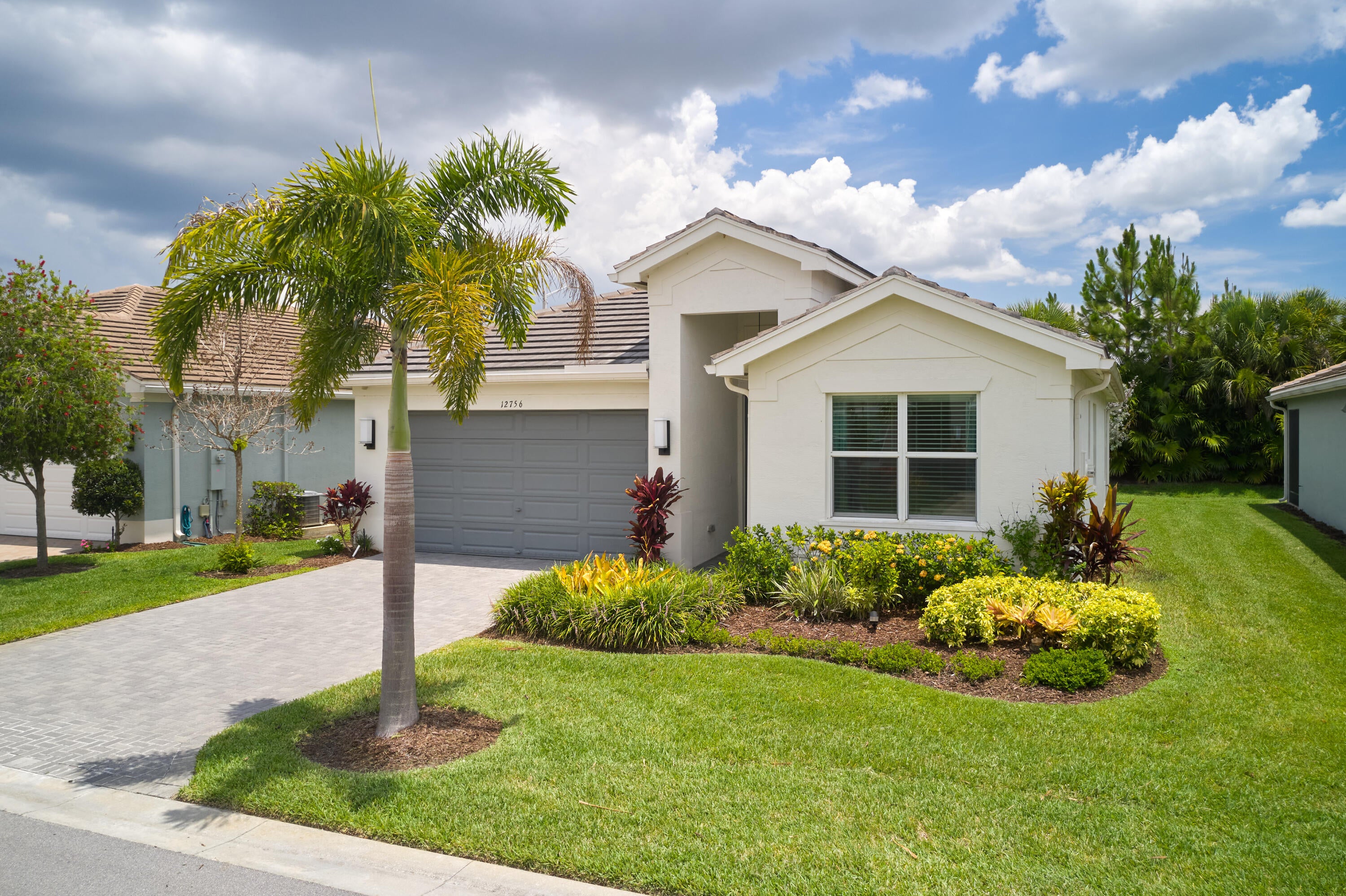 Properties | Stephanie Kaufman 12756 SW Clear Water Way
