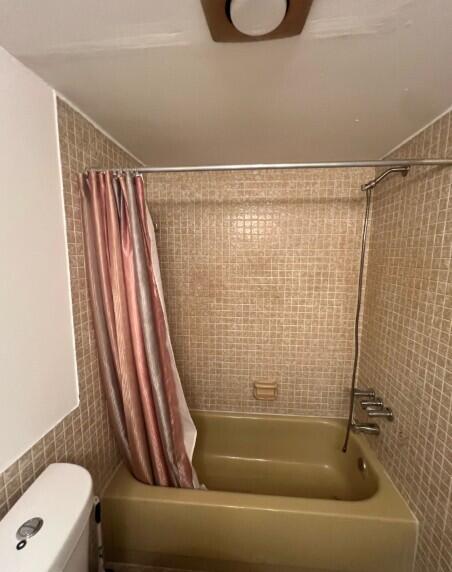 CASTLE APARTMENTS 16 CONDO - Residential