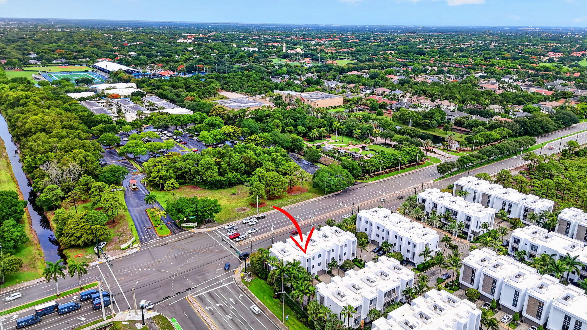SPANISH RIVER TOWNHOMES - Residential