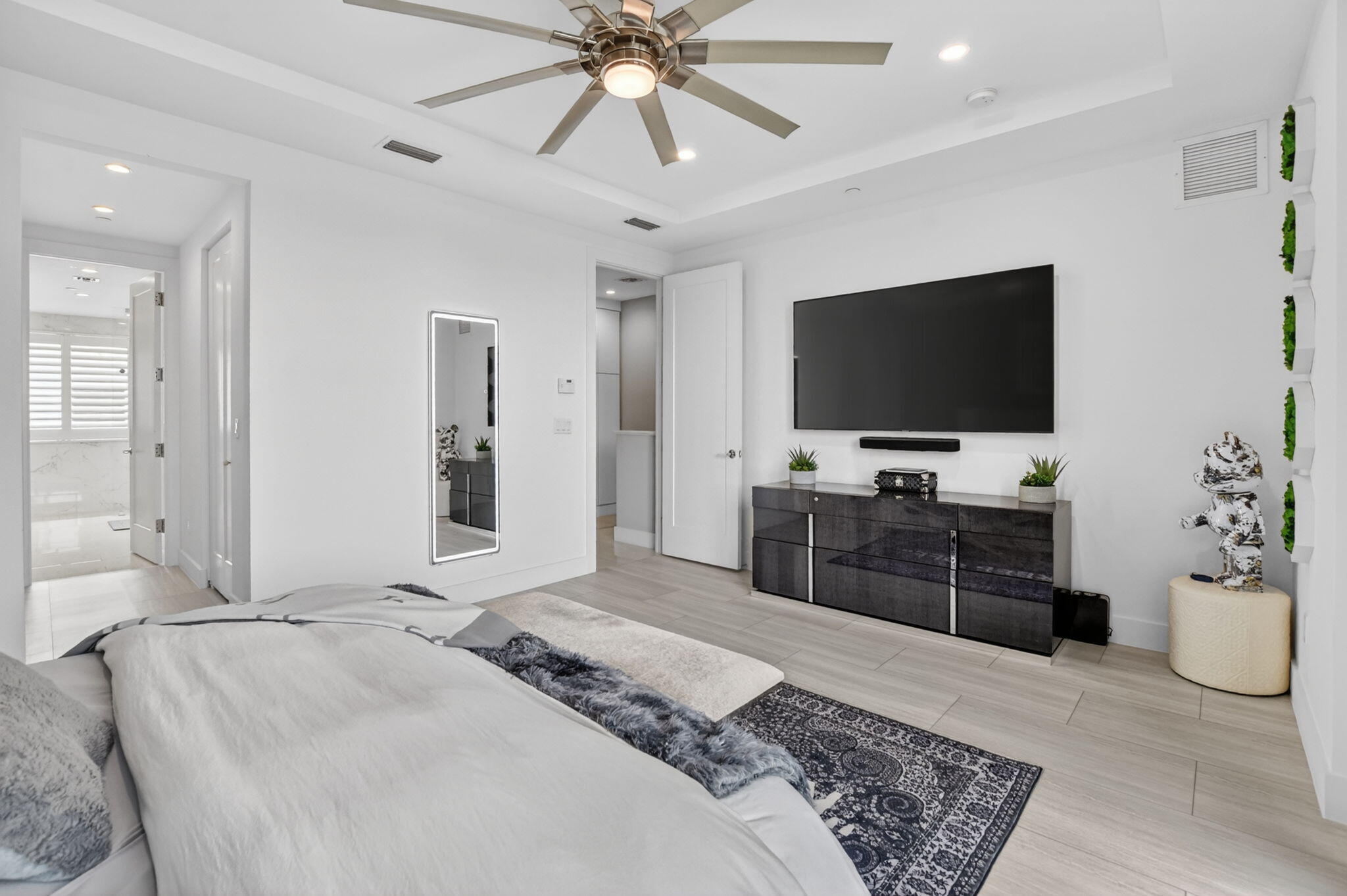 SPANISH RIVER TOWNHOMES - Residential