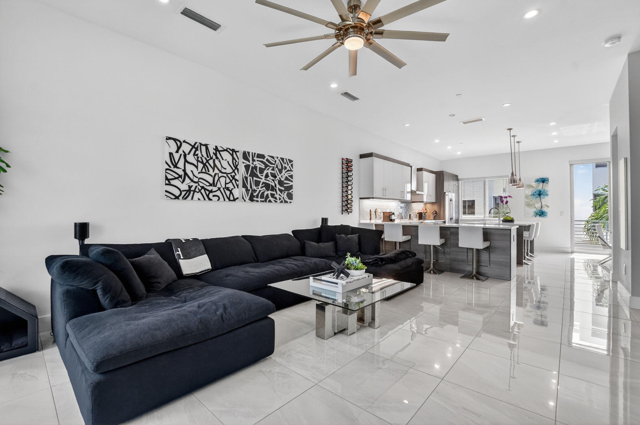 SPANISH RIVER TOWNHOMES - Residential