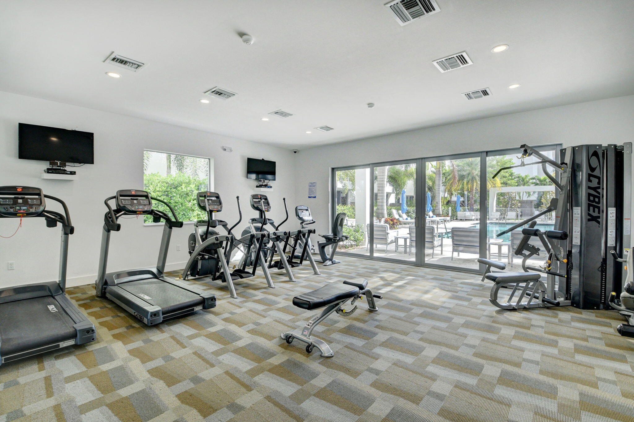 SPANISH RIVER TOWNHOMES - Residential