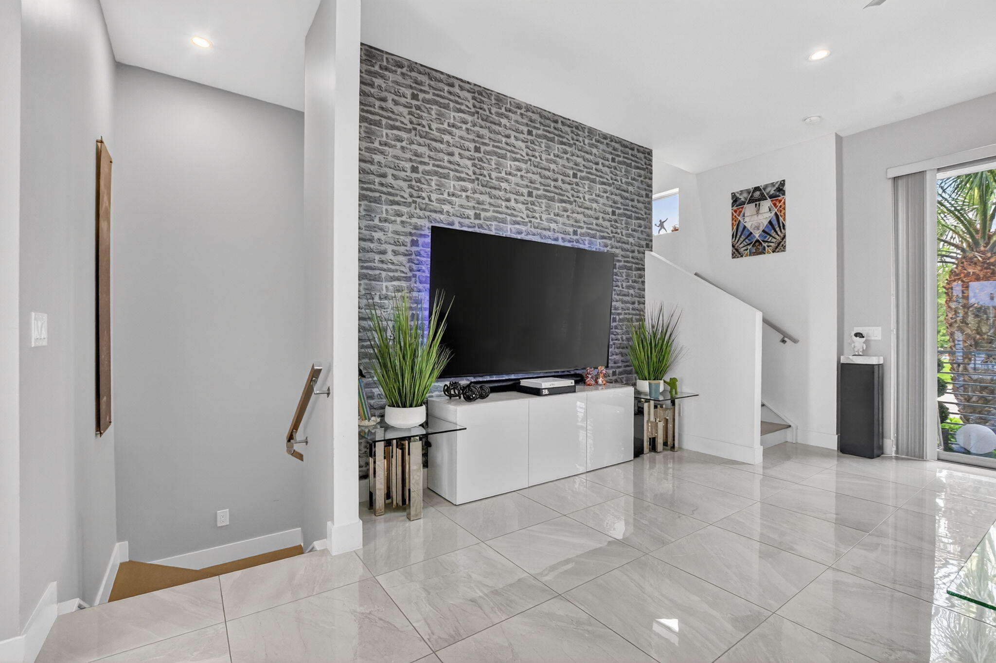 SPANISH RIVER TOWNHOMES - Residential