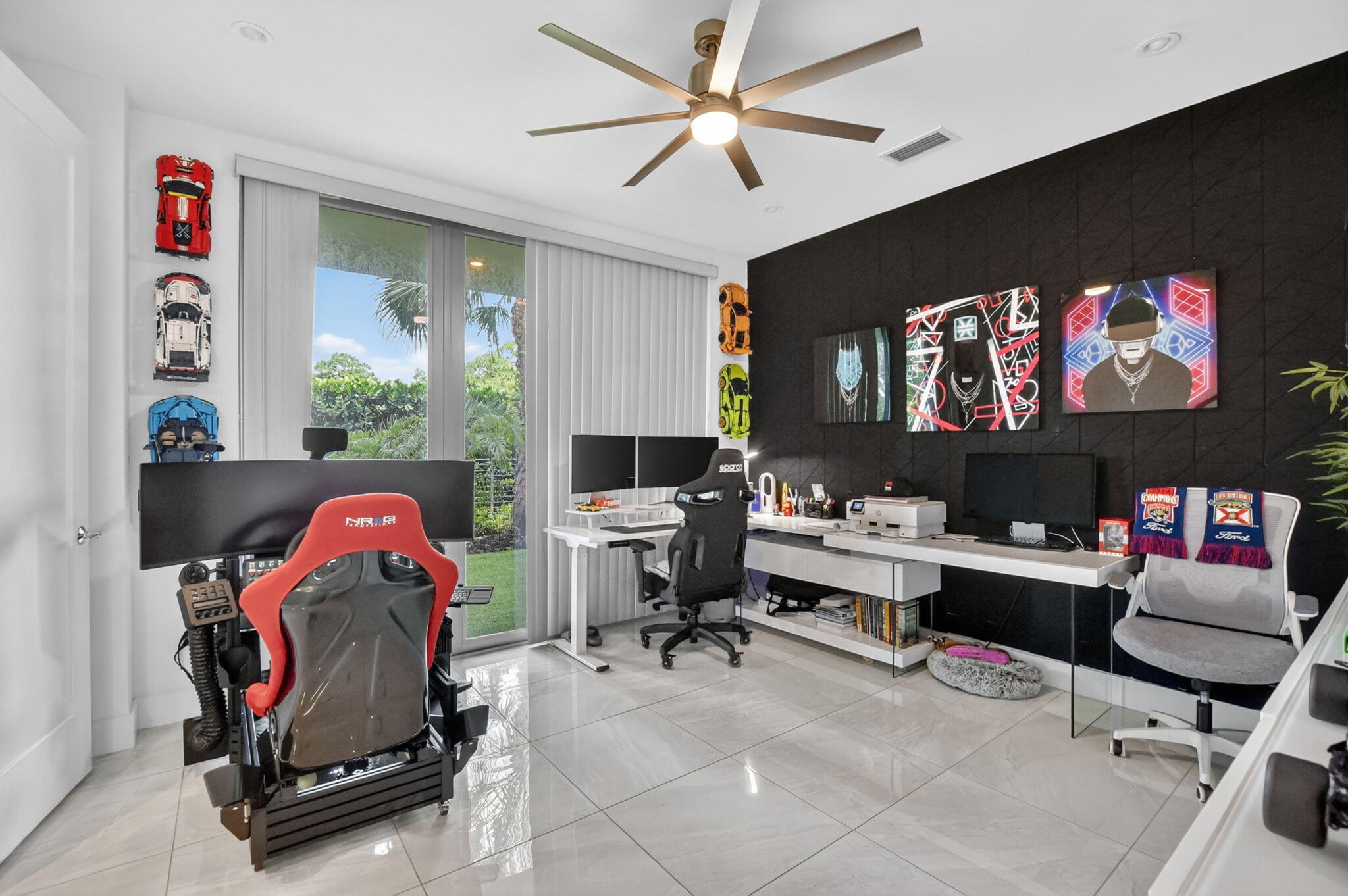 SPANISH RIVER TOWNHOMES - Residential