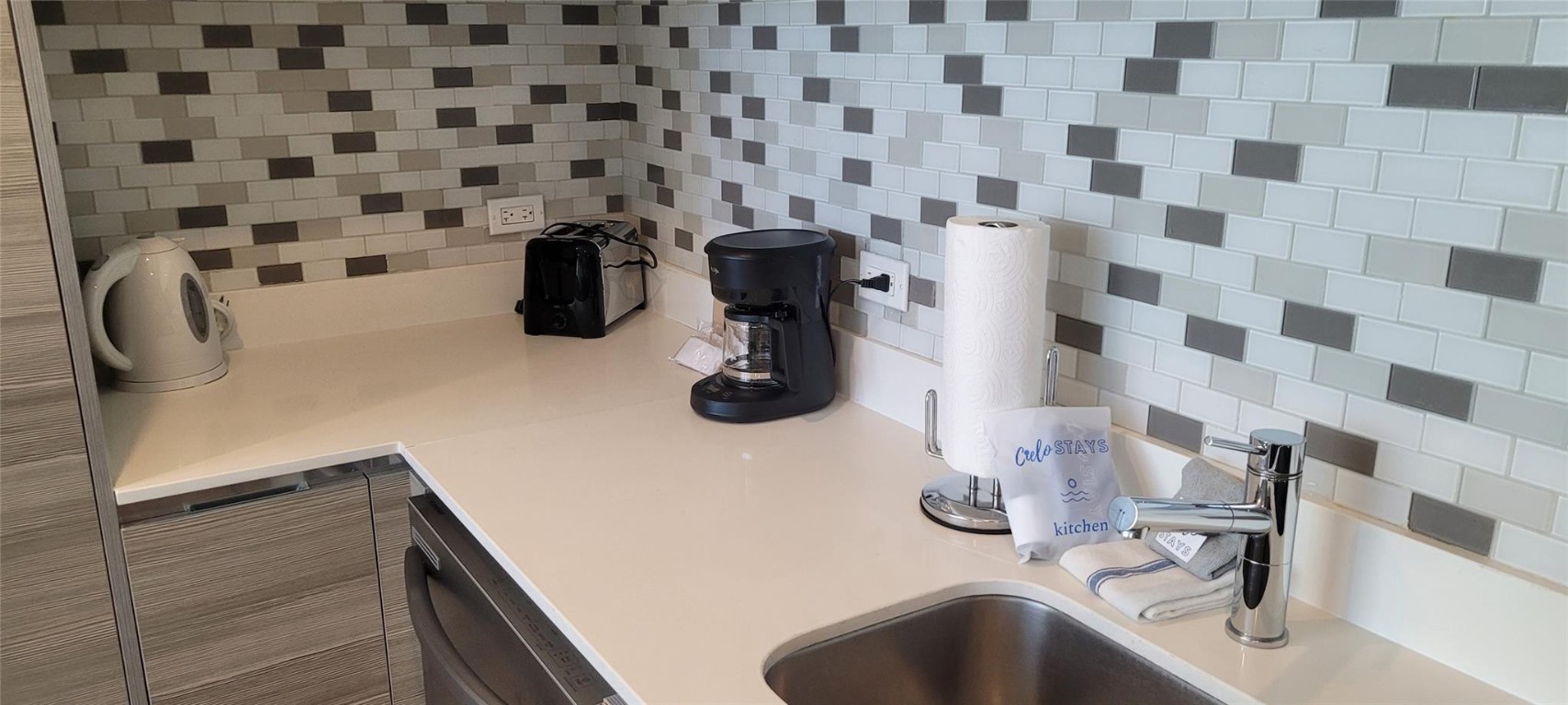 777 N Ocean Drive N533