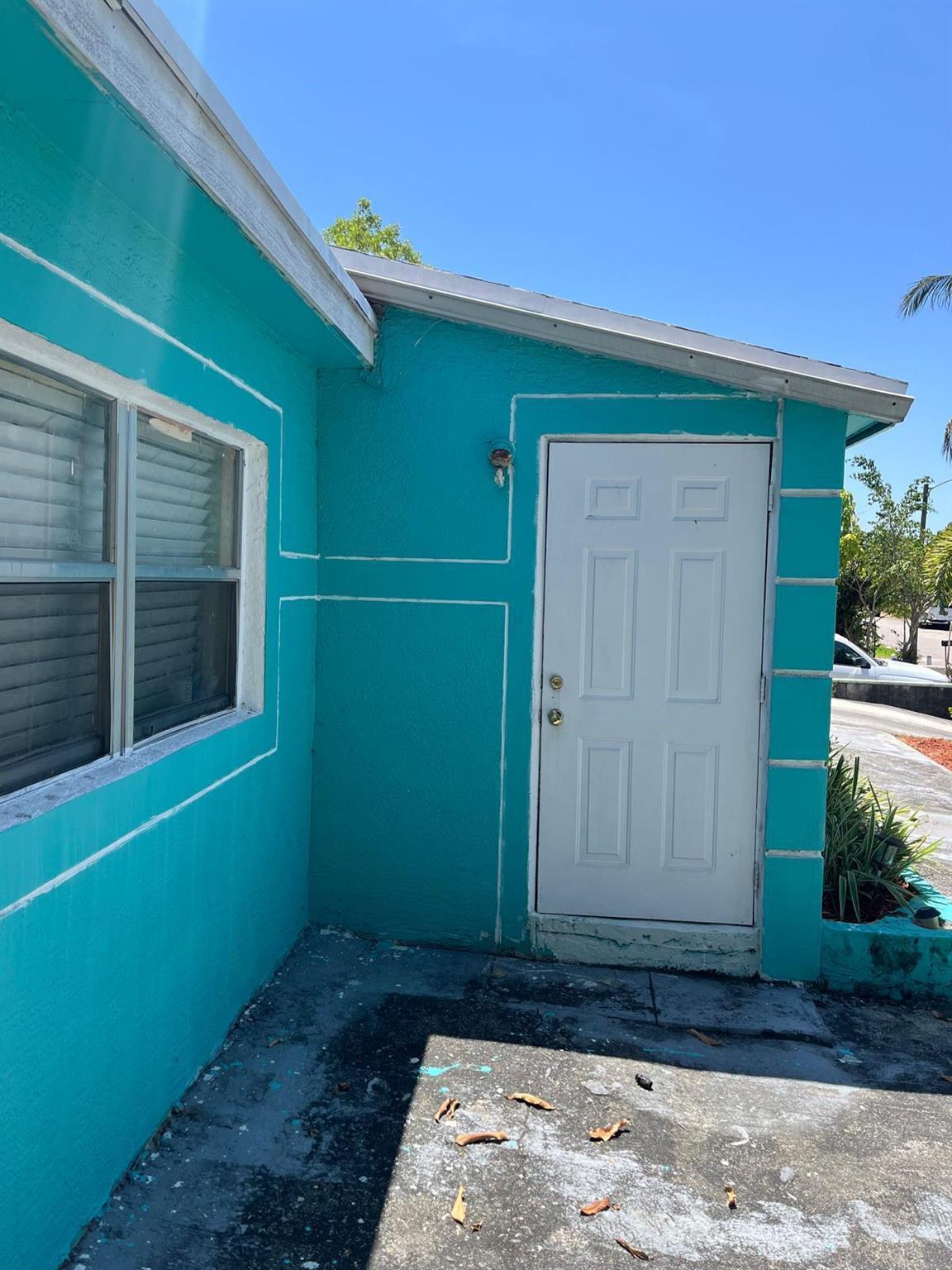 3260 E Atlantic Drive W