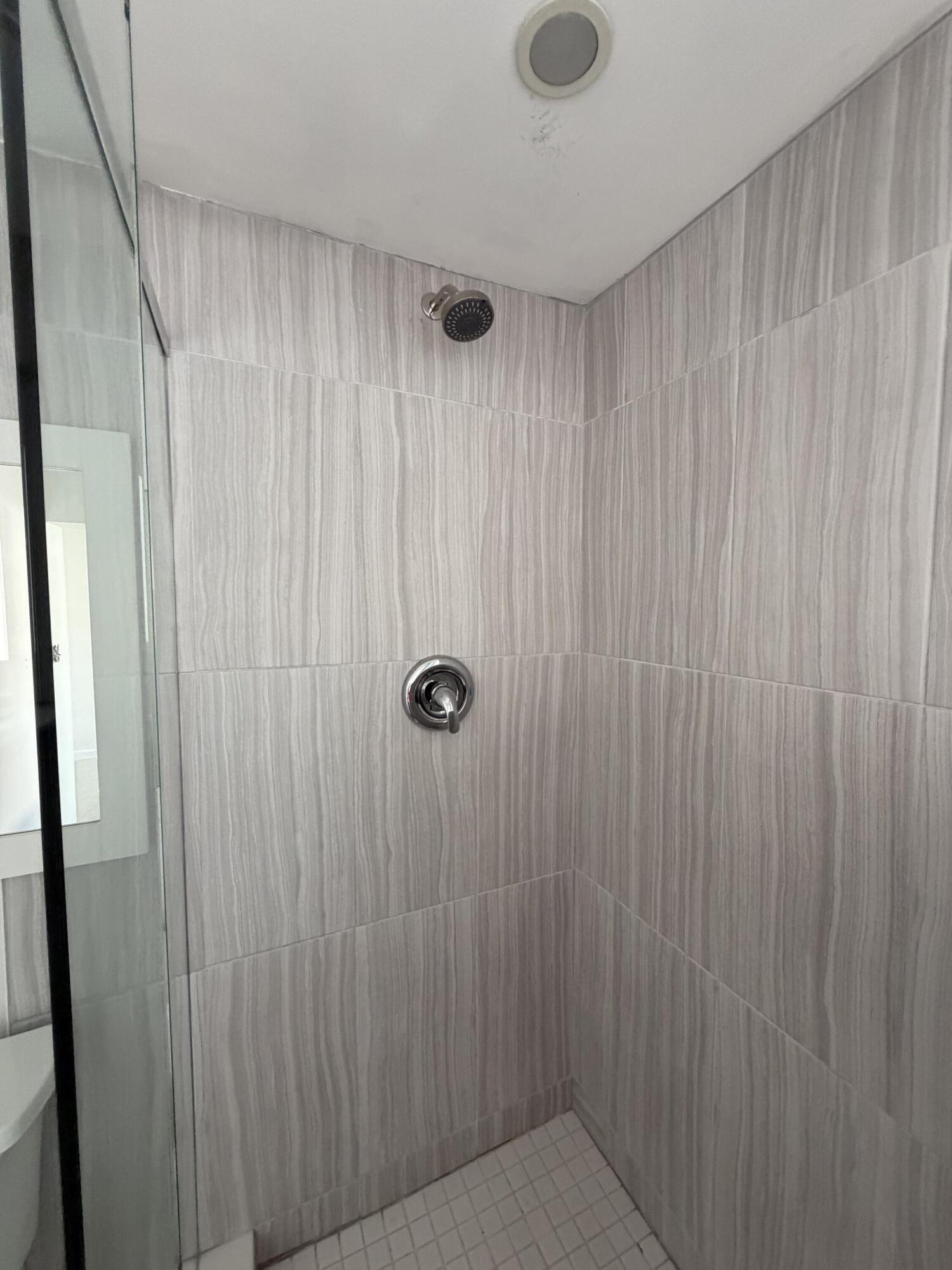 DELL PARK - Residential