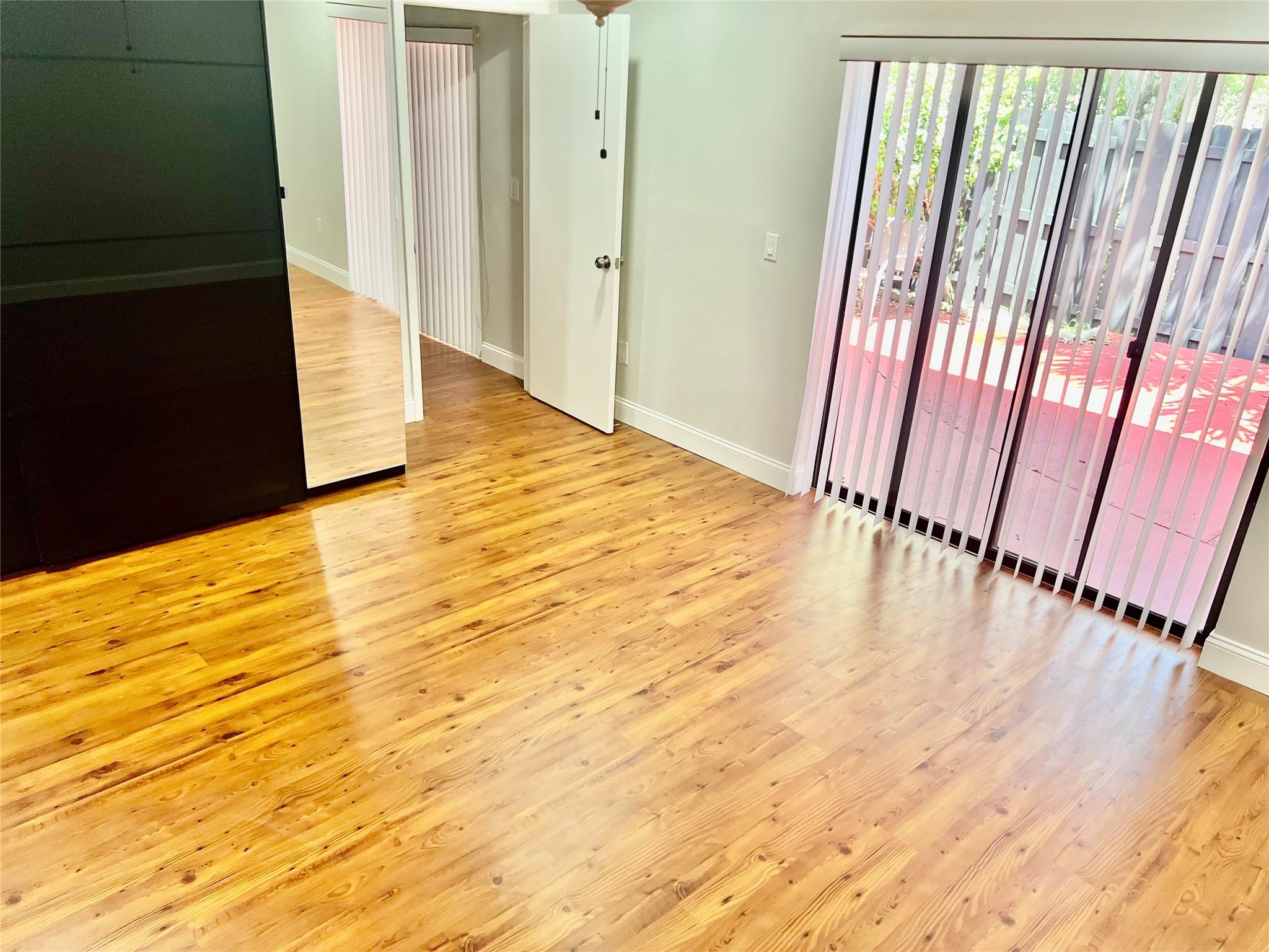 SANDALFOOT COVE SEC 10 - Residential