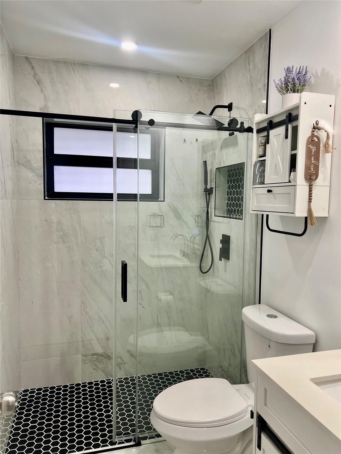 SANDALFOOT COVE SEC 10 - Residential