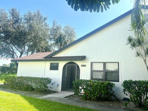 8951 SW 19th St B Boca Raton FL 33433