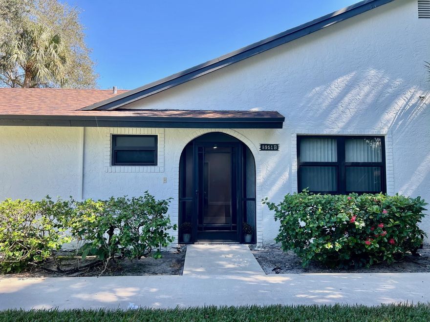 Ready to Move and Completely renovated Villa at the beautiful  Boca Raton area, with the low HOA in  Palm Beach area. New Roof 07-2022,  Impact front windows and door 08-2022, water heater 2023, the 2 complete bathrooms just renovated 08-25, Complete Open and renovate kitchen 2020, master bathroom has walking closet and a extra Ikea modern closet, washer and dryer in unit, modern lights throughout the villa, dining and Living room with vaulted ceiling, laminate flooring, vinyl laminate and tile, beautiful and private patio, A walking and beautiful area, ClubHouse offers a big space,  billiard table, and more, pool area, also a recreative area for Kids, outside sports basketball, tennis and pickleball .