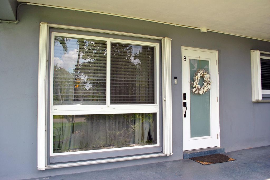 Photo of 1125 NW 30 St #8, Wilton Manors, FL 33311 (MLS # F10454186)