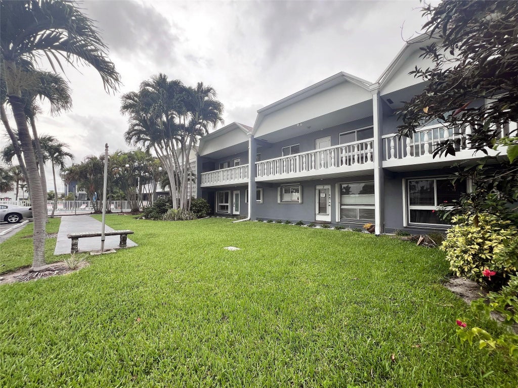 Photo of 1125 NW 30 St #8, Wilton Manors, FL 33311 (MLS # F10454186)