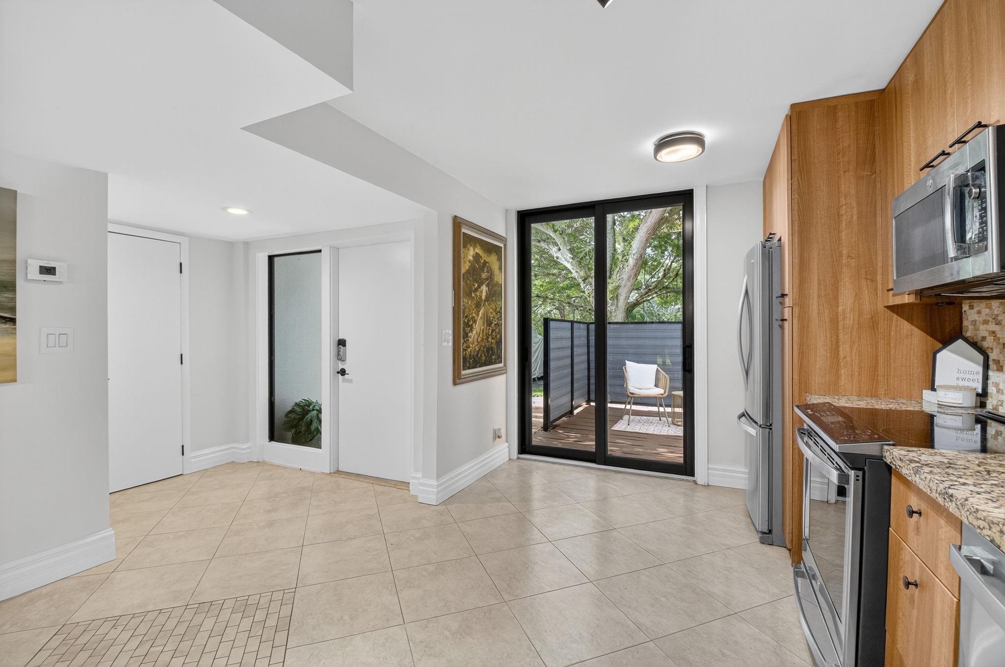 Pinelake - Residential