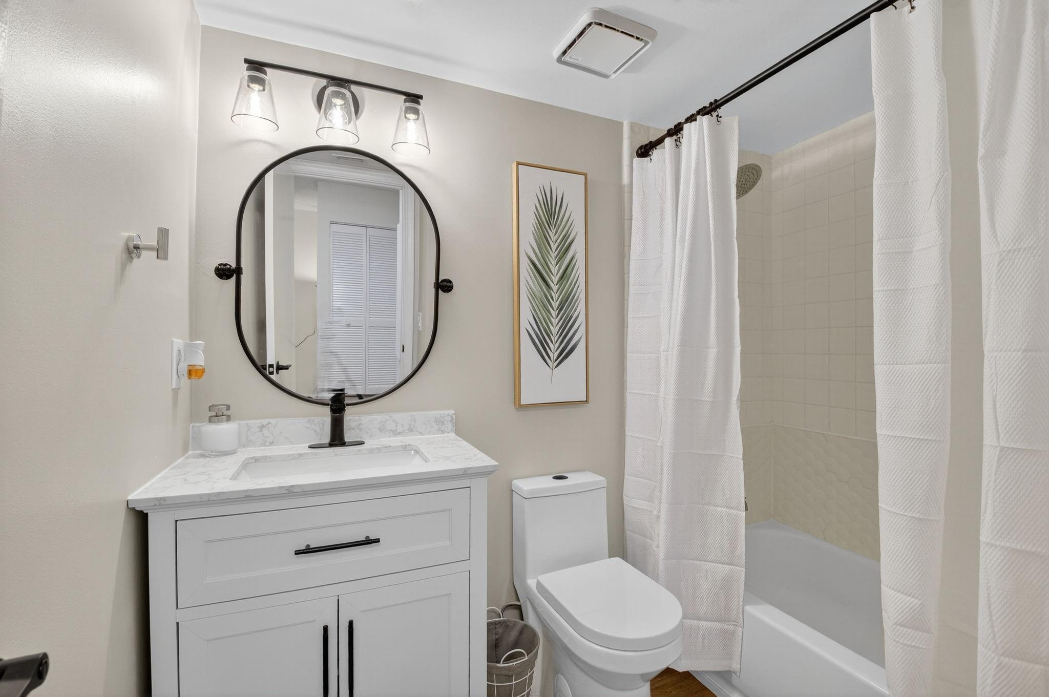 Pinelake - Residential