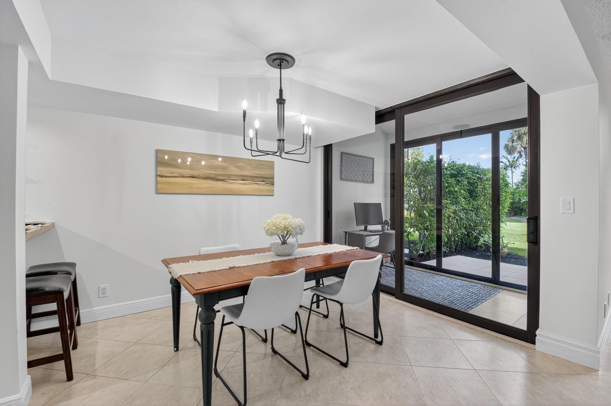 Pinelake - Residential