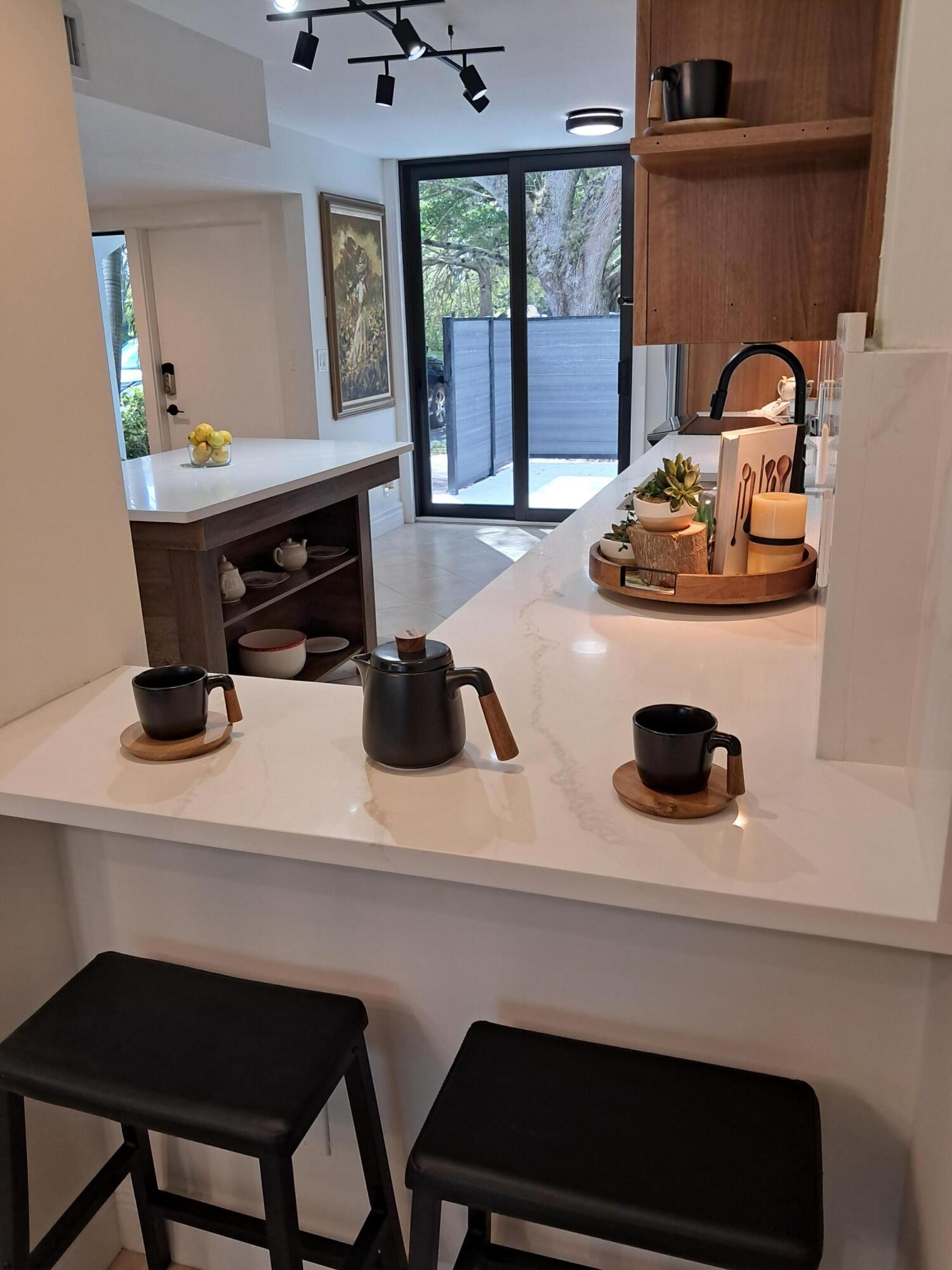 3802 Bridgewood Drive