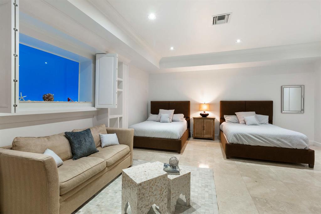 OCEAN PLACE ESTATES - Residential Lease