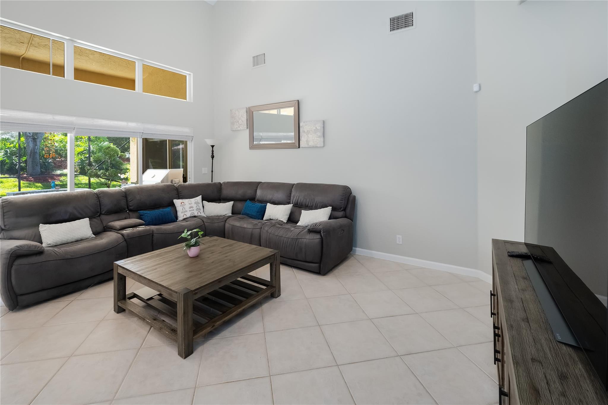 Parkland Isles - Residential